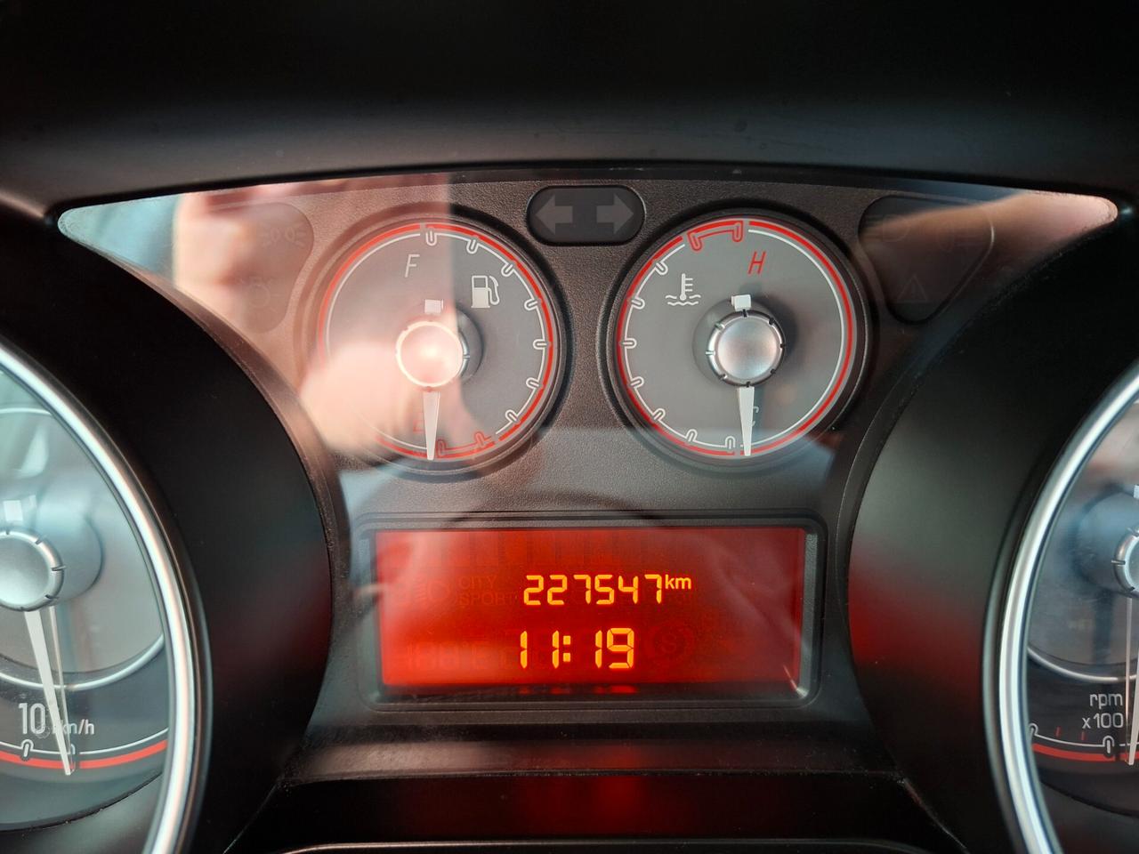 Fiat Punto 1.3 MJT II S&S 95 CV 5 porte Street