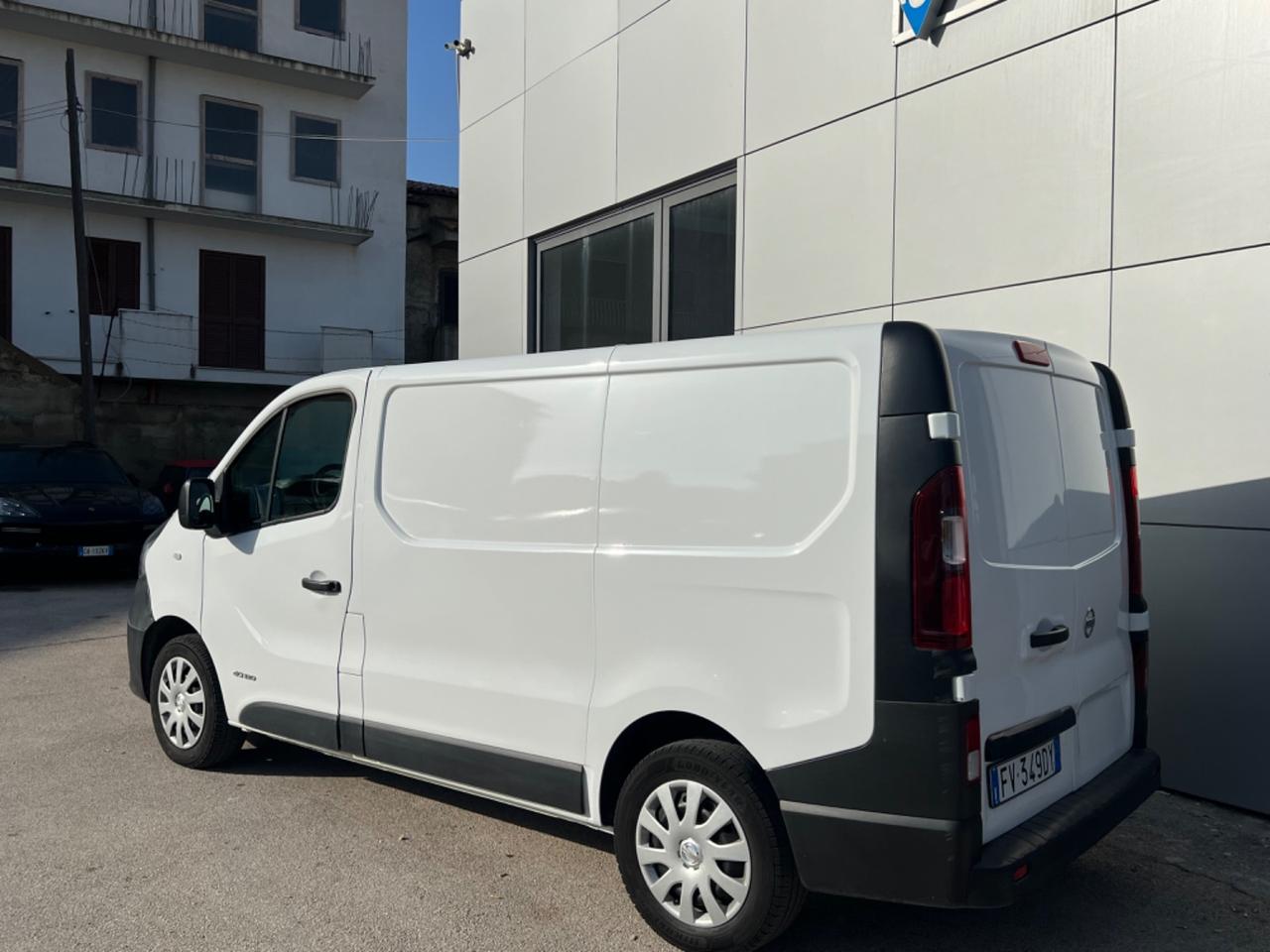 Nissan NV300 29 1.6 dCi 120CV PC-TN Van - €16.900 iva compresa