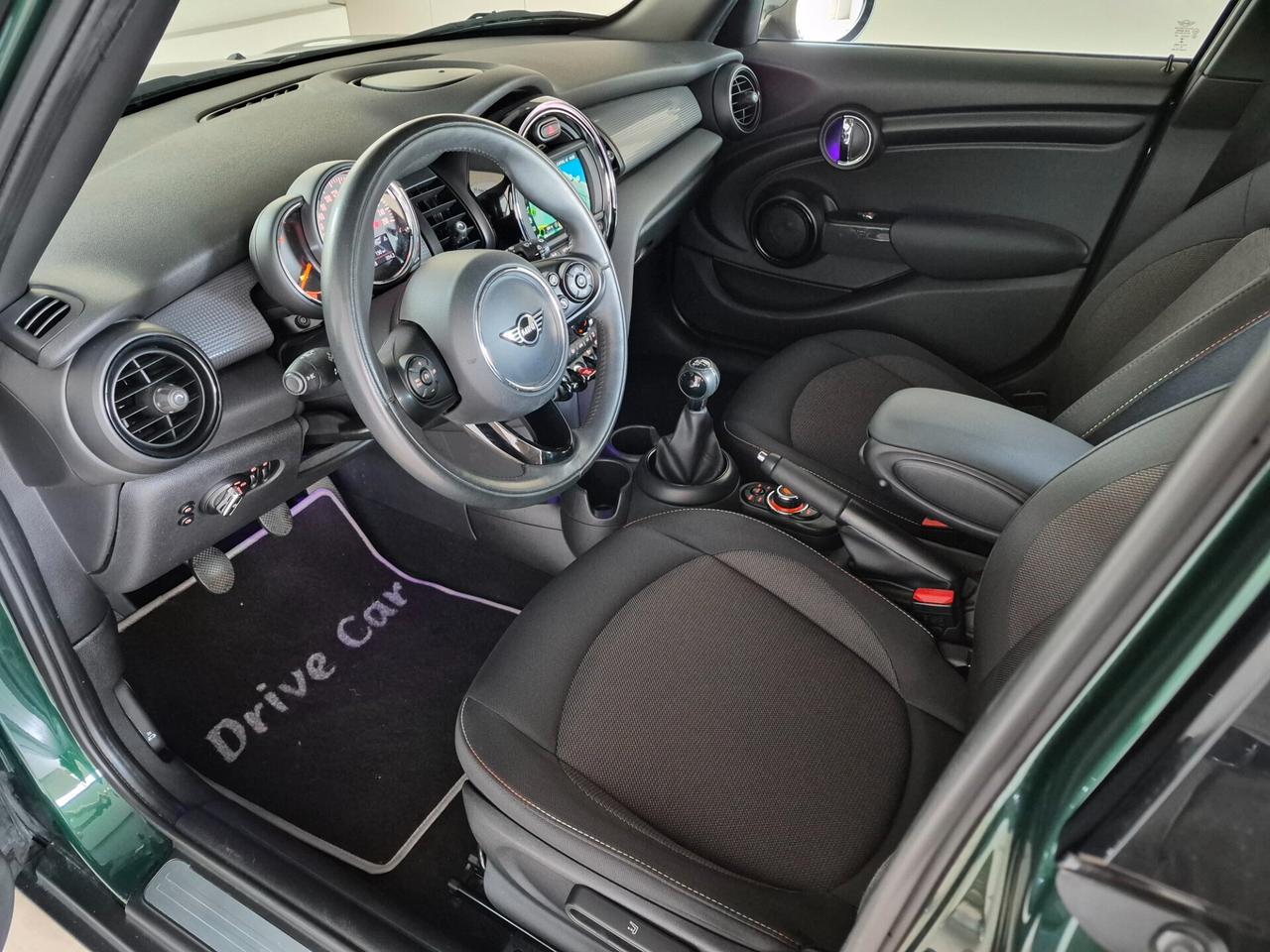 MINI Cooper D 1.5 *STORICO TAGLIANDI MINI* LED NAVI CLIMA AUTO