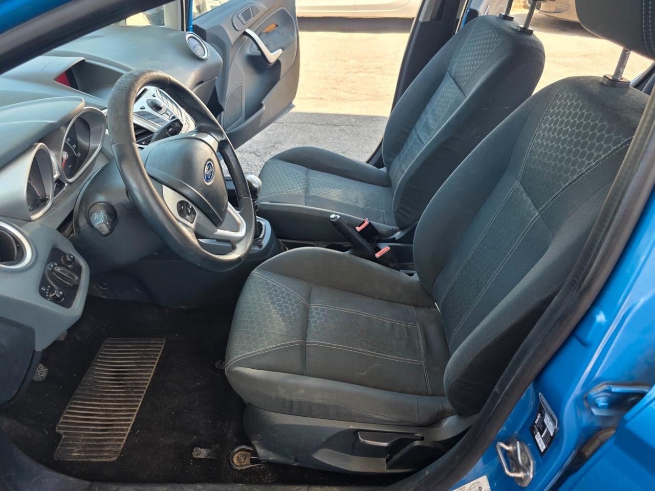 Ford Fiesta Fiesta+ 1.2 60CV 5 porte con 206.000km