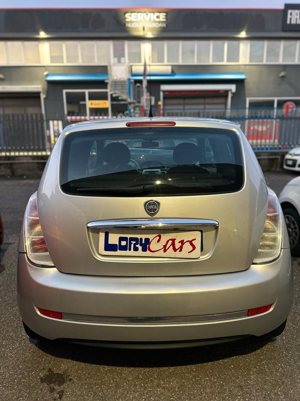 Lancia Ypsilon 1.2 69 CV Platinum GPL NEOPATENTATI