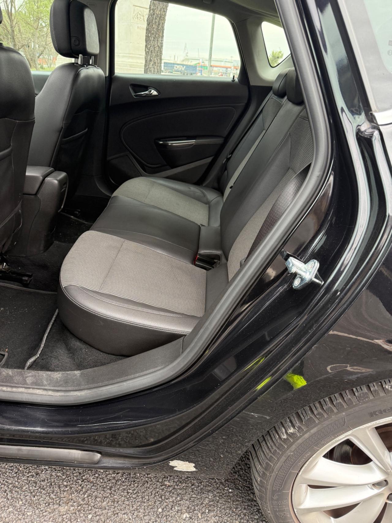 Opel Astra 1.4 Turbo 140CV 5 porte Cosmo