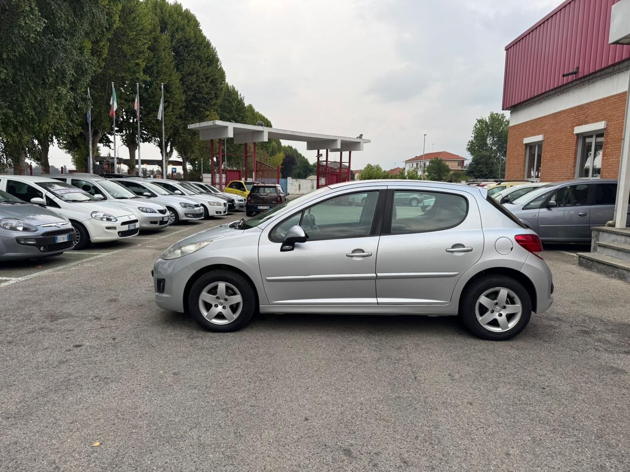 Peugeot 207 1.4 HDi 70CV FAP 3p. XAD Van