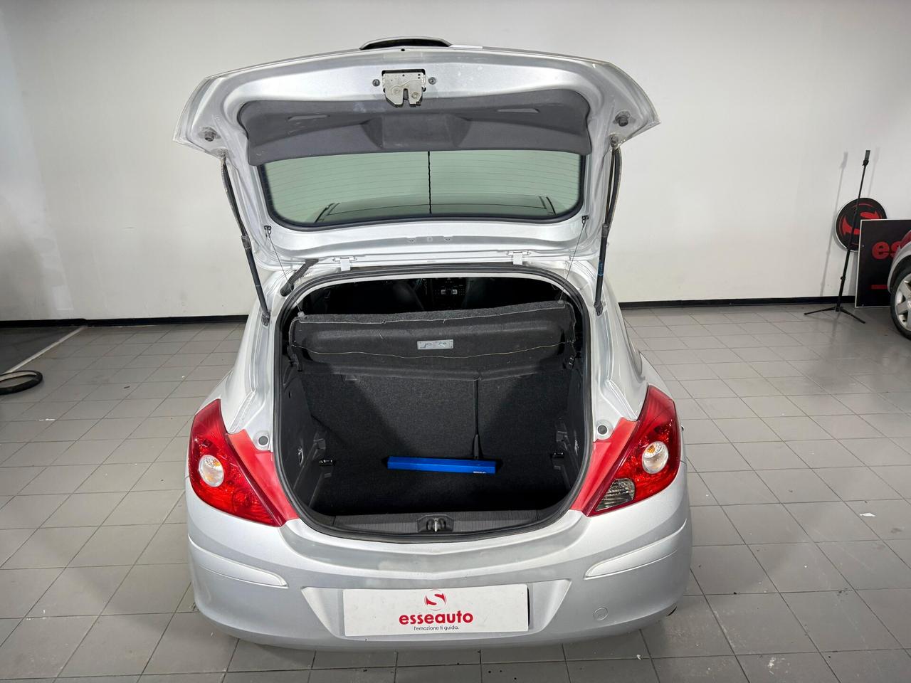 Opel Corsa 1.3 CDTI 75CV 3 porte TETTO PANORAMICO