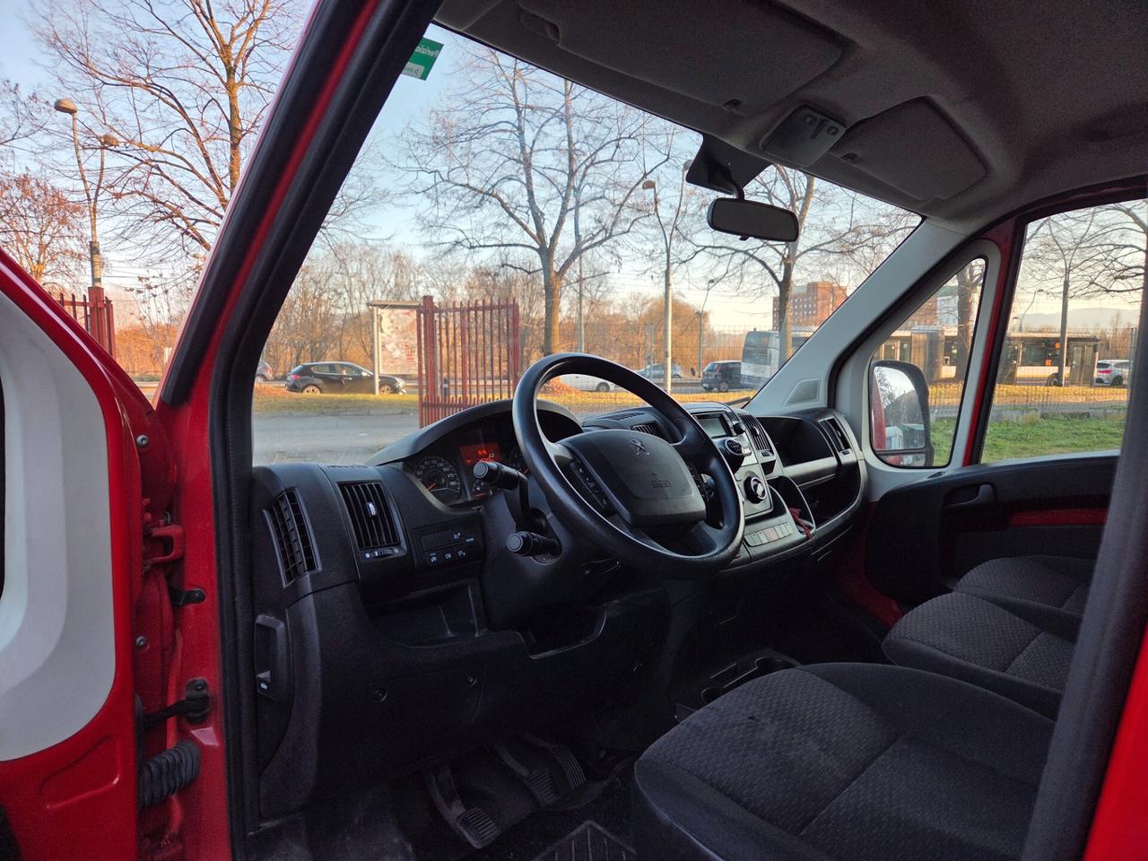 Peugeot Boxer 2.2 Hdi 140CV Box e Sponda E6