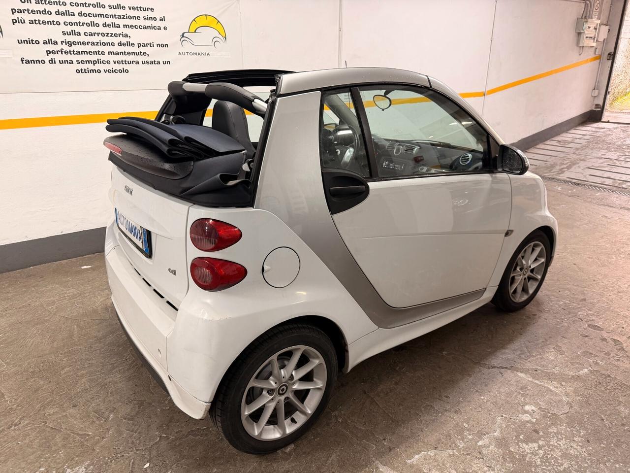 Smart ForTwo 800 40 kW cabrio passion cdi