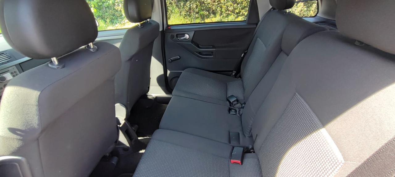 Opel Meriva 1.4 16V Club