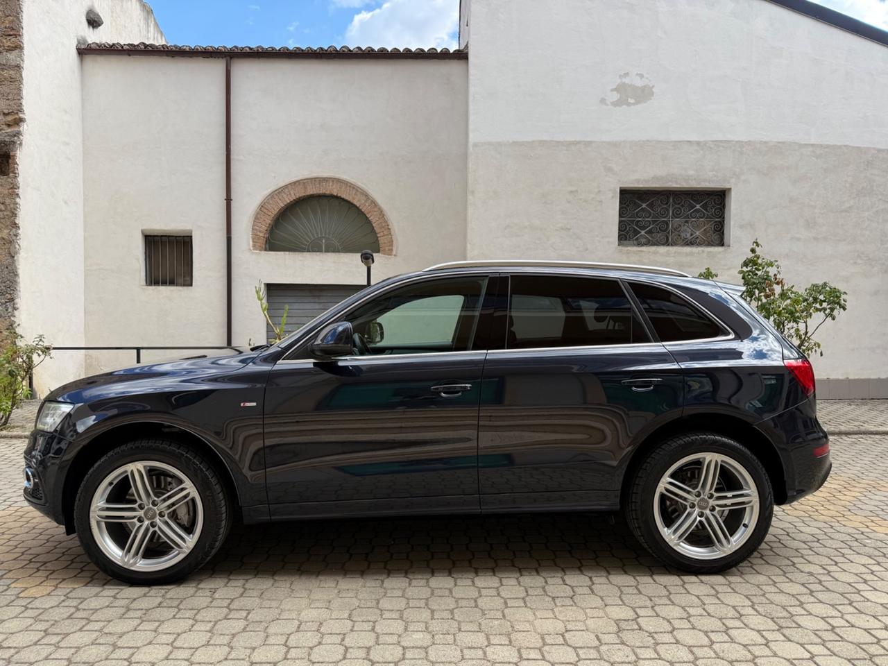 Audi Q5 3.0 V6 TDI 245 CV quattro S tronic S-Line