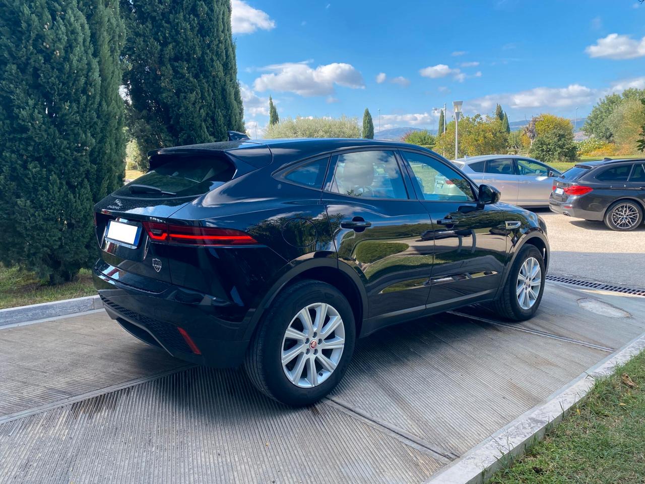 Jaguar E-Pace 2.0D 150 CV AWD aut. R-Dynamic S