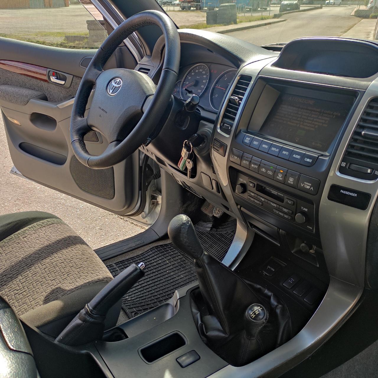 Toyota Land Cruiser 3.0 D-4D 16V cat 3 porte