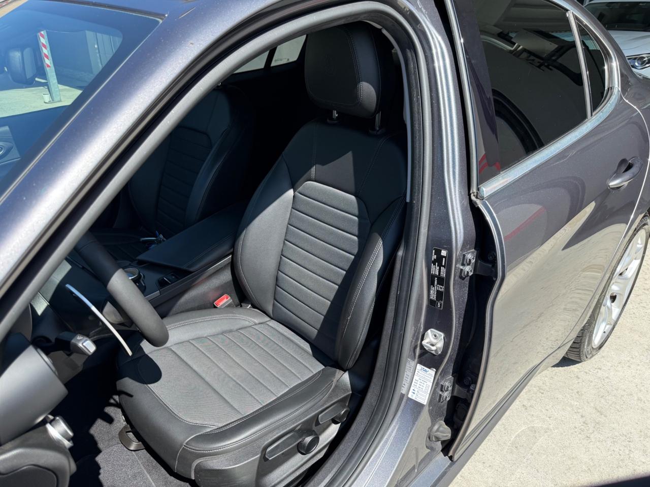 Alfa Romeo Giulia 2.2 Turbodiesel 190 CV AT8 Super