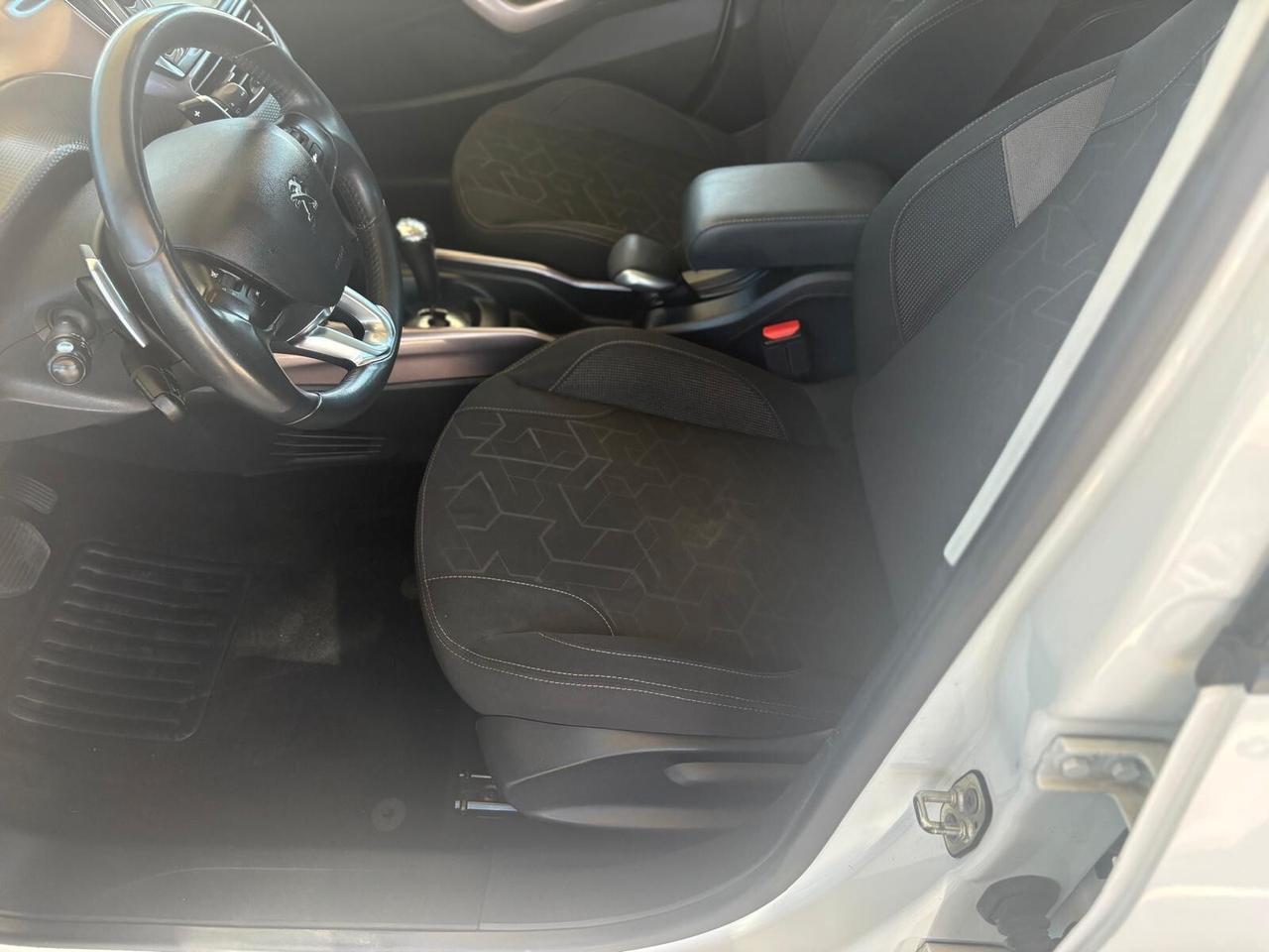 Peugeot 2008 1.6 e-HDi 92 CV Stop&Start ETG6 Allure