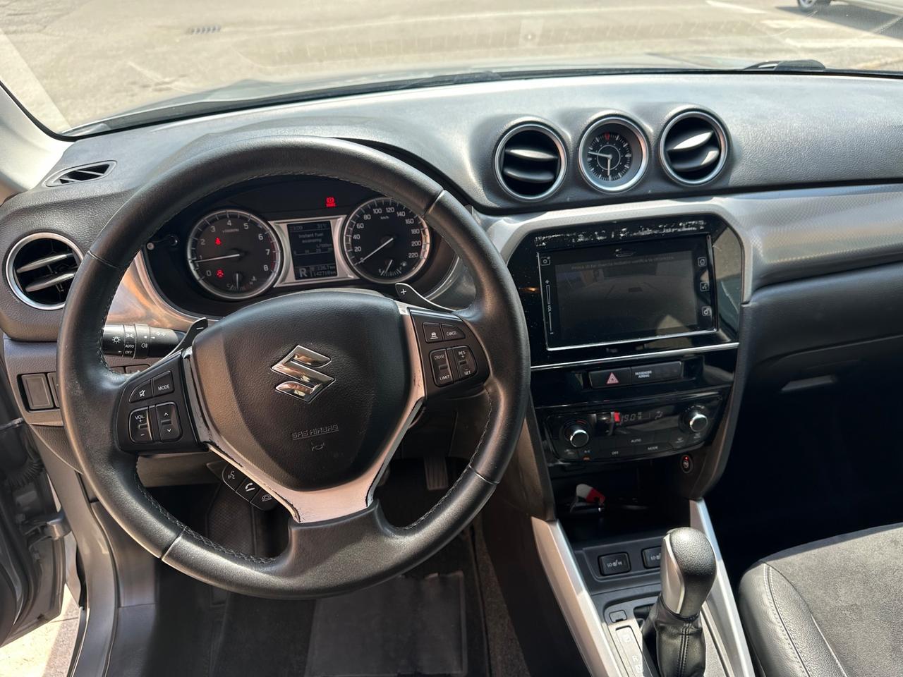 Suzuki Vitara 1.6 GPL VVT A/T V-Top