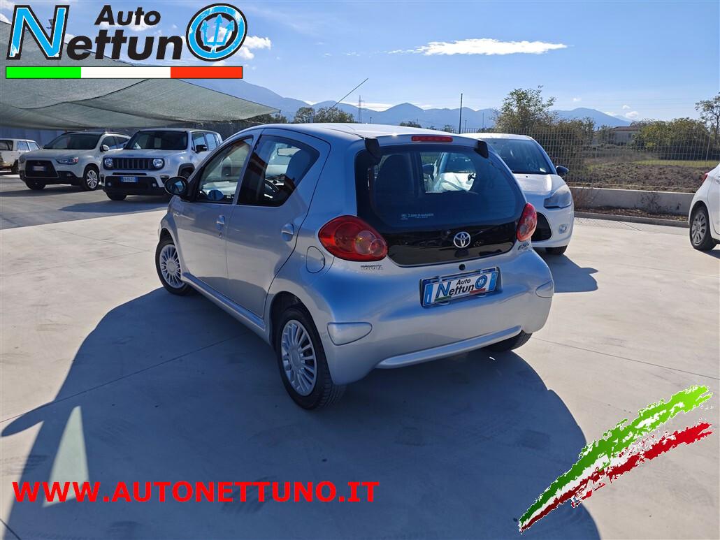 Toyota Aygo 1.0 12V VVT-i 5 porte Now