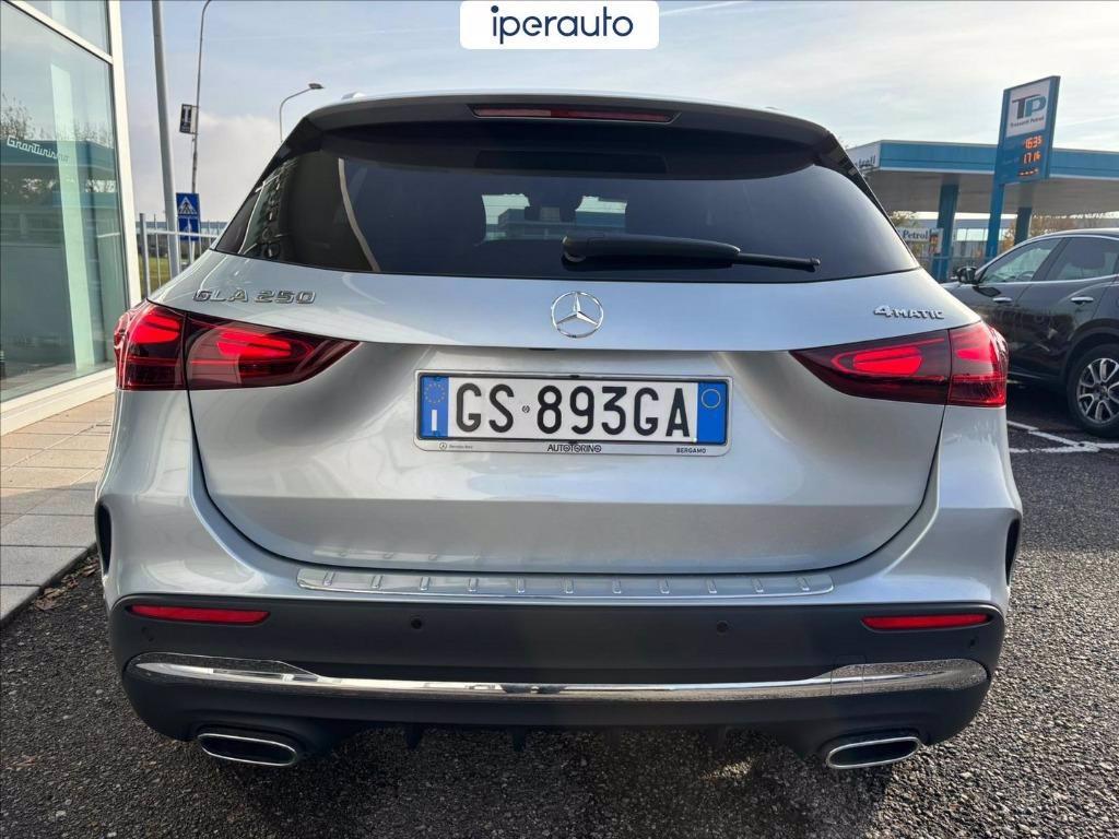 MERCEDES Gla 250 progressive advanced plus 4matic auto AMG finiture del 2024