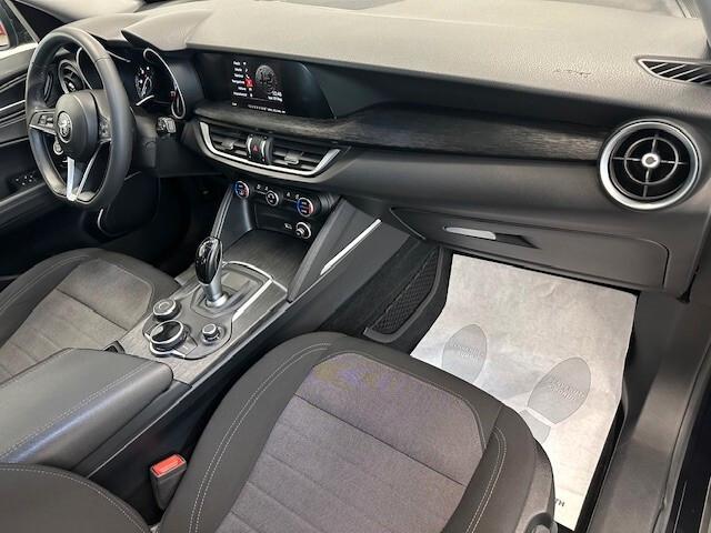 Alfa Romeo Stelvio 2.2 Turbodiesel 190 CV AT8 Q4 Business