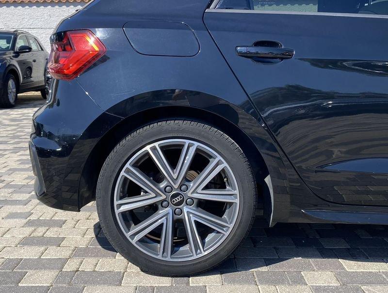 Audi A1 SPB S Line interno ed esterno 1.0 TFSI 110CV S-Tronic quattro 30