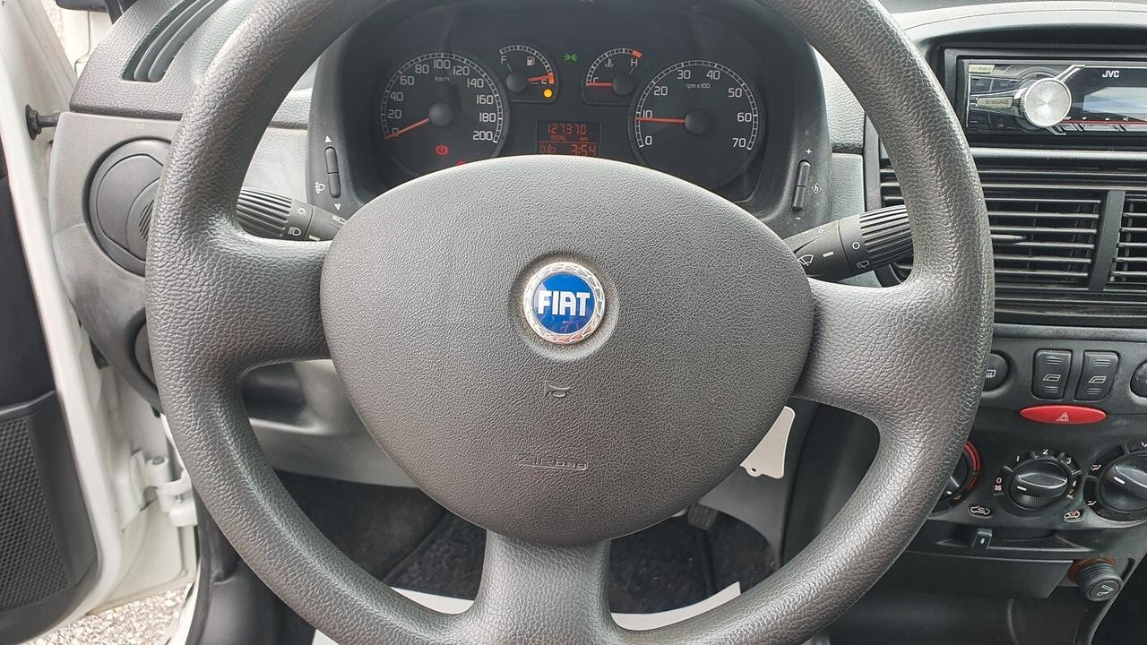 Fiat Punto 1.3 MJT 16V 3 porte NEOPATENTATI