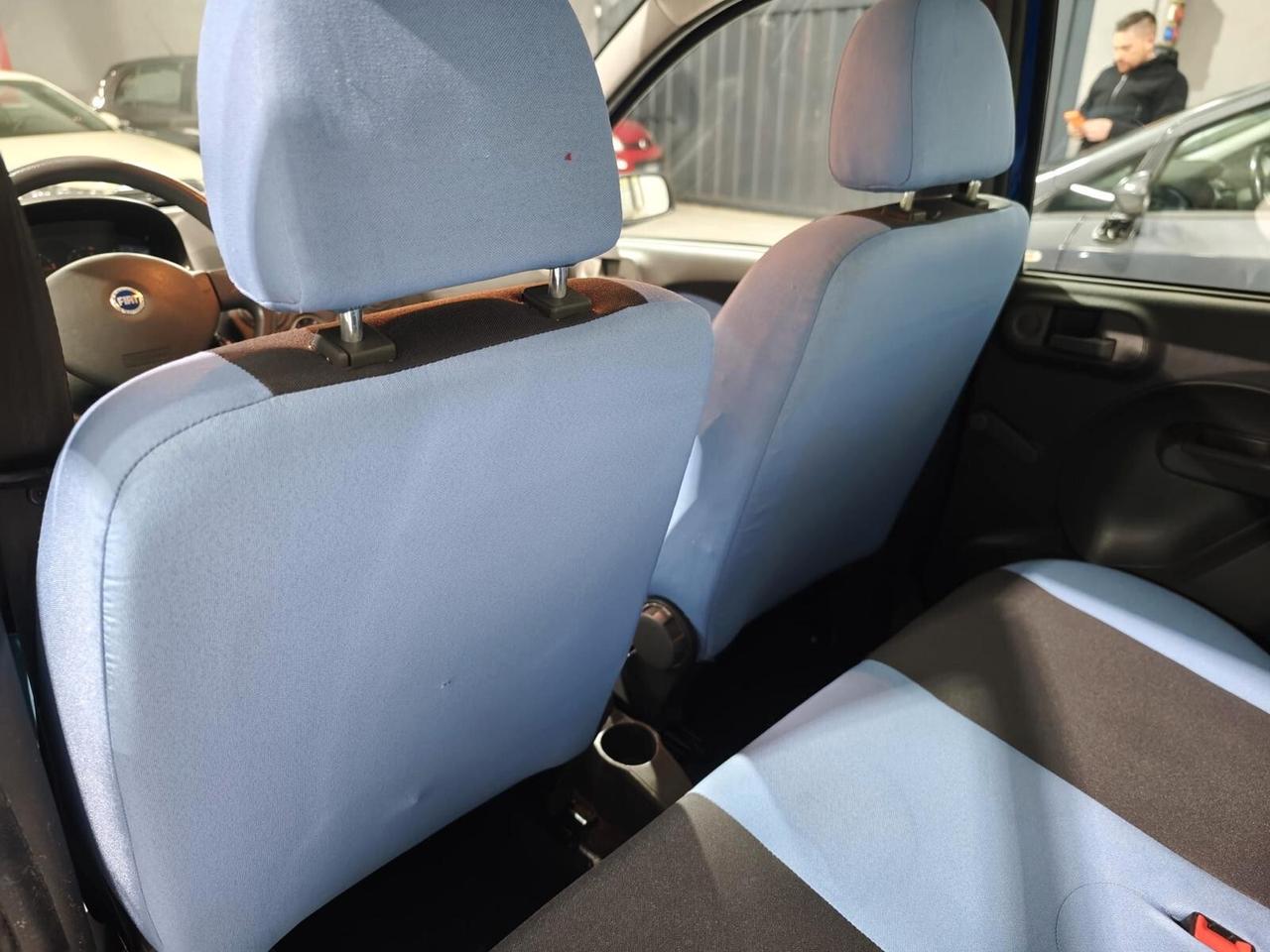 Fiat Panda Benzina Neopatentati 4x4 Distribuzione Nuova