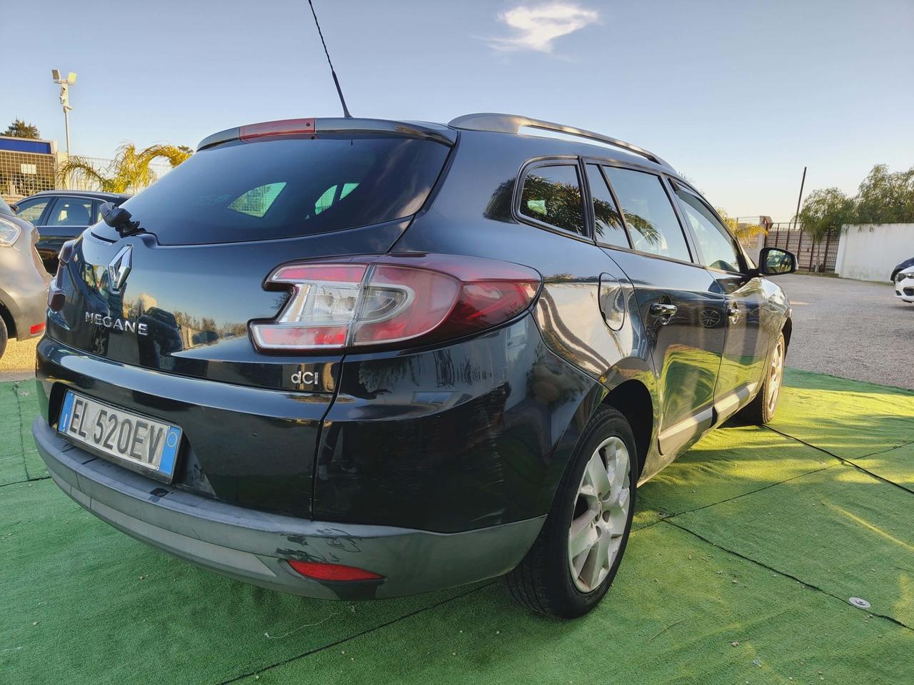 Renault Mégane 1.5 dCi 110CV Attractive Autocarro - 2011