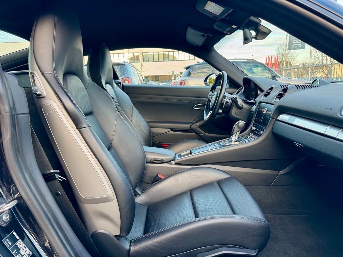 Porsche 718 Spyder Cayman 2.0