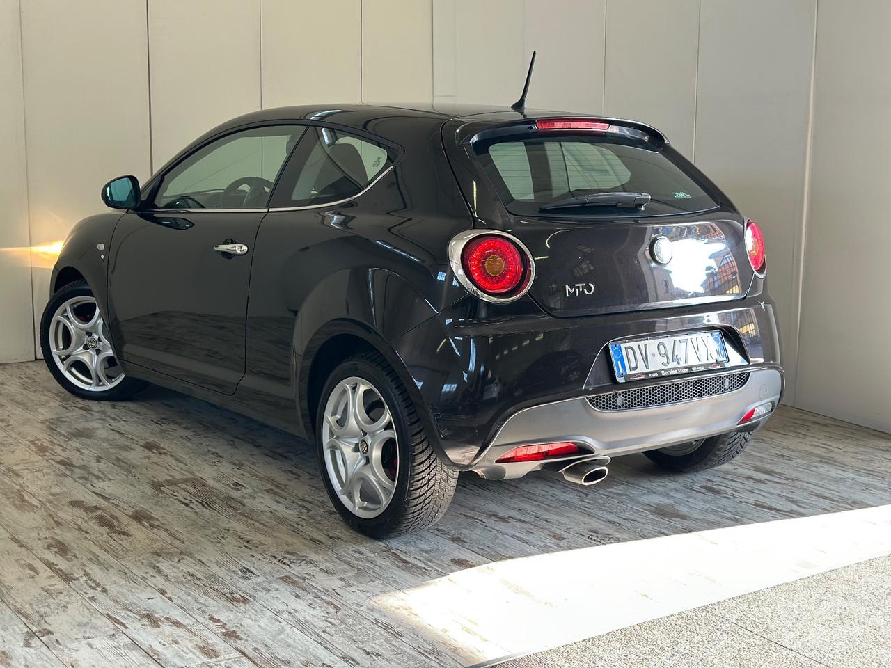 Alfa Romeo MiTo 1.6 JTDm 16V Distinctive Sport Pack Ok Neopatentati