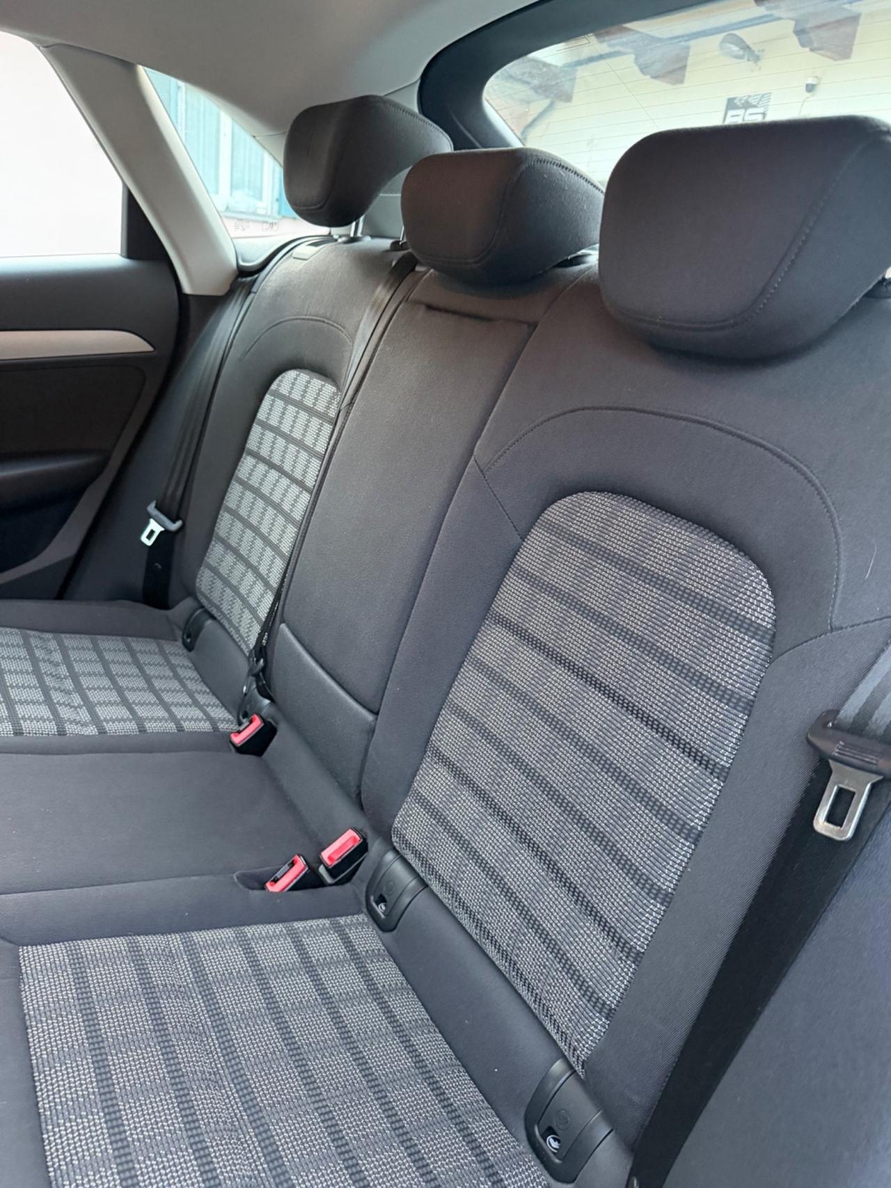 Audi Q3 2.0 TDI QUATTRO KMCERT UNICOPR