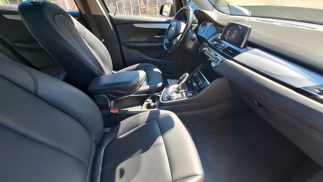 Bmw 2er Active Tourer 216d Msport