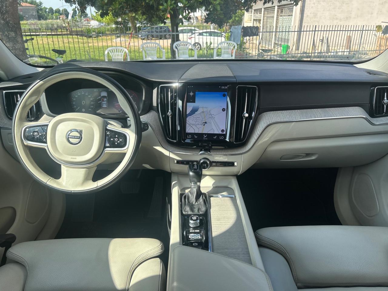 Volvo XC 60 XC60 D4 AWD Geartronic Inscription