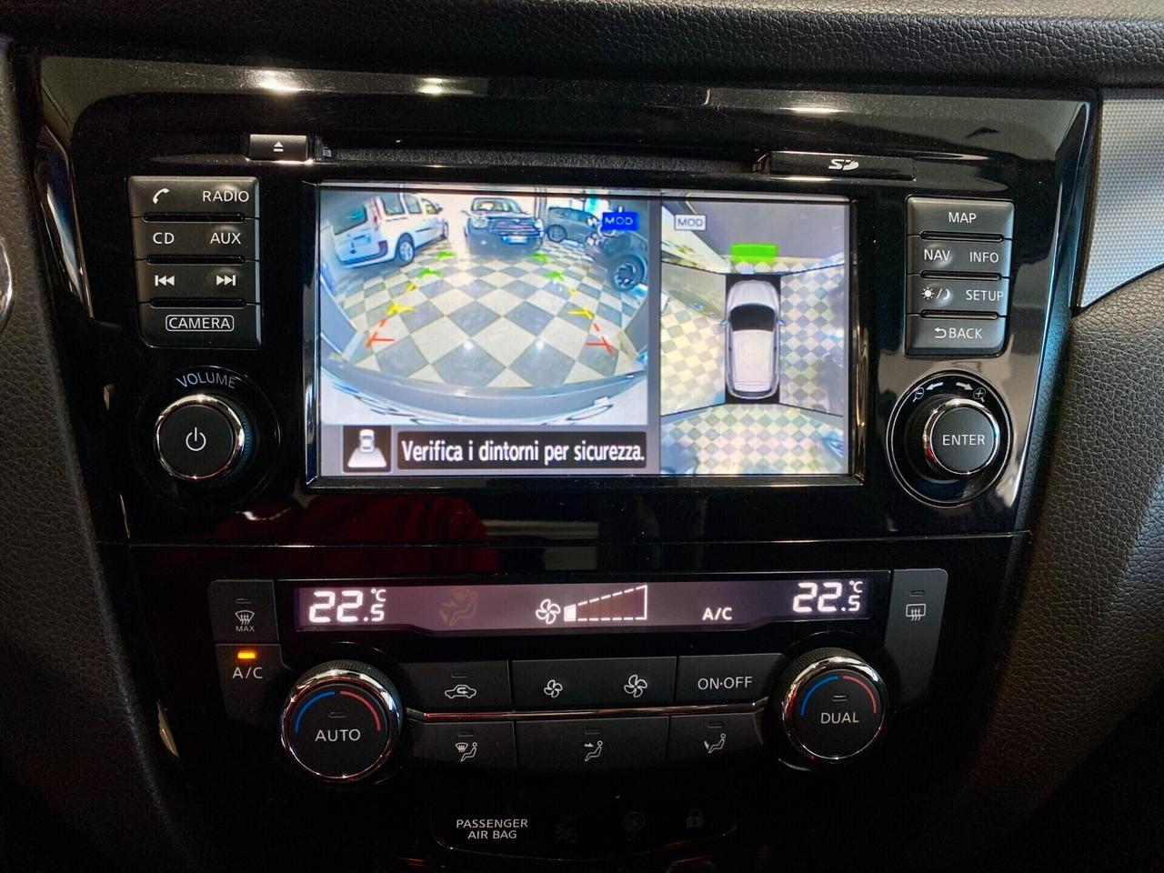Nissan Qashqai 1.5 dCi N-Connecta
