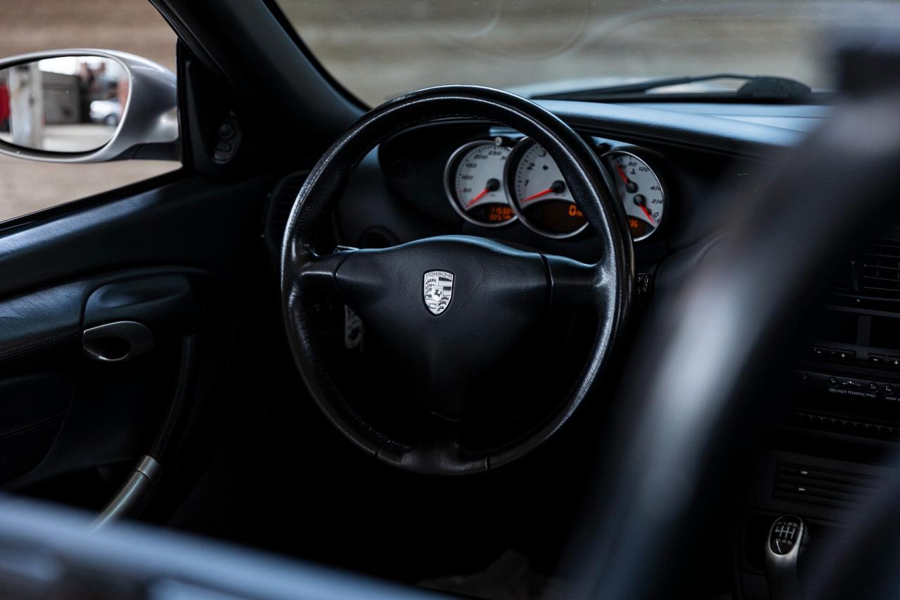 Porsche Boxster 3.2i 24V cat S