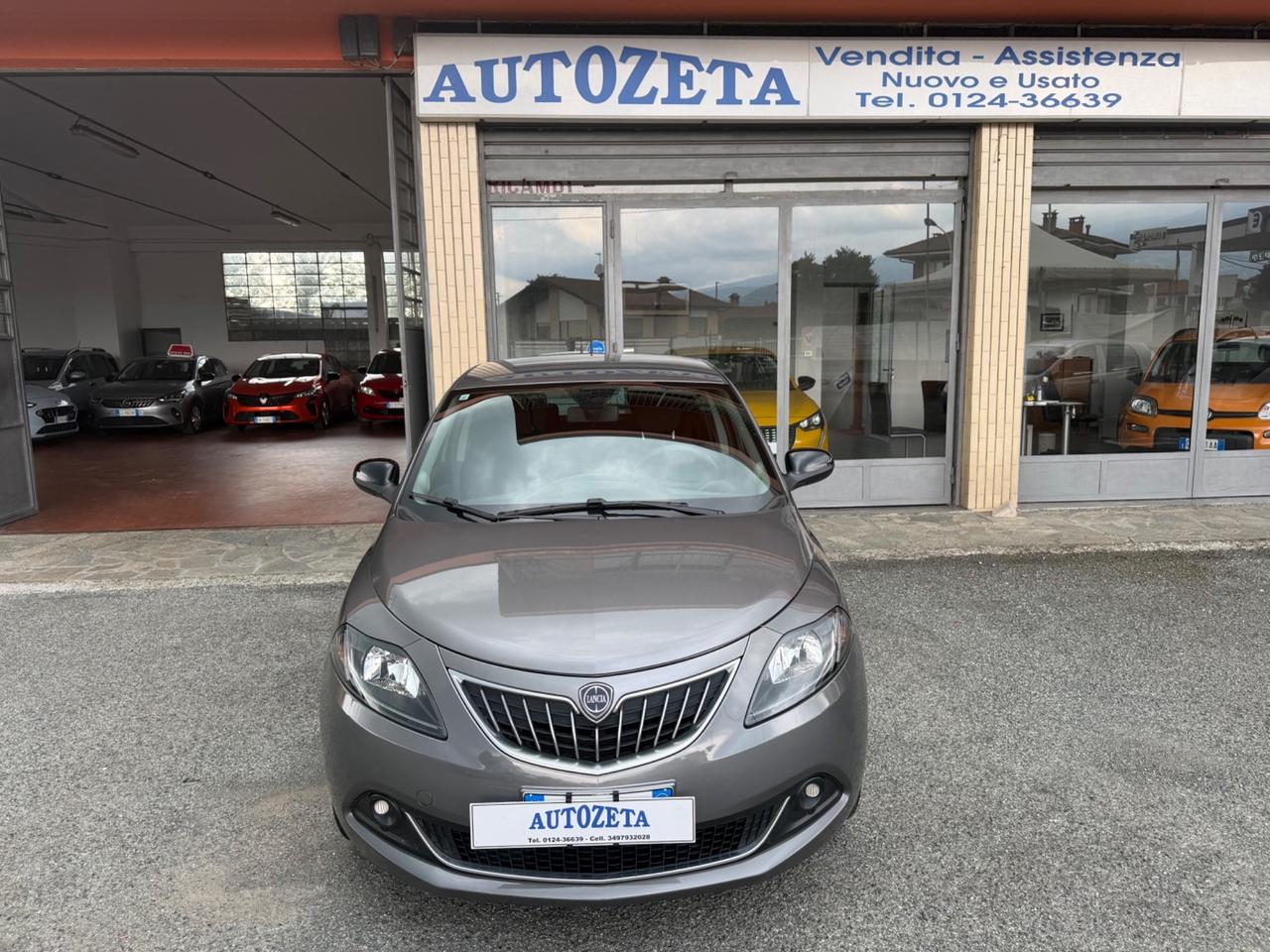 Lancia Ypsilon 1.0 Hybrid Gold