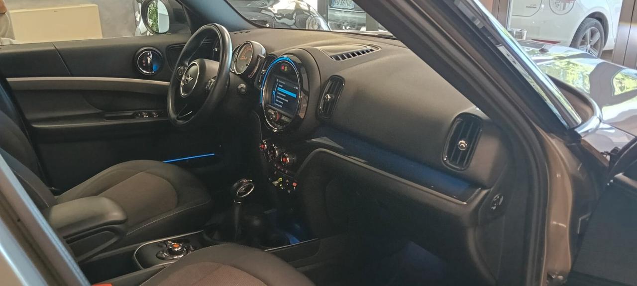 Mini Cooper Countryman 1.5 SE Business ALL4 Automatica