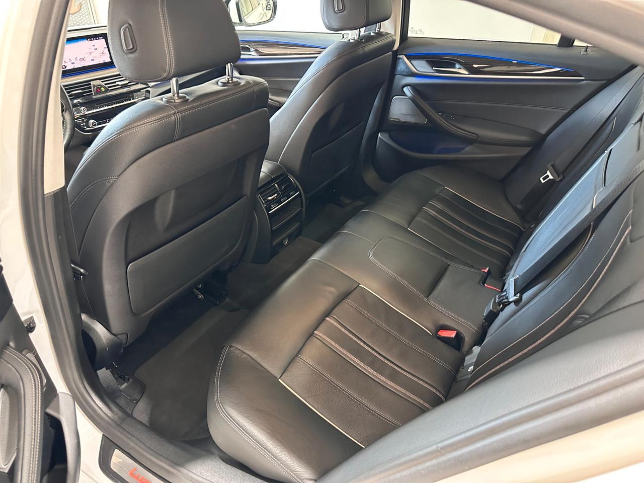 Bmw 530 530d xDrive Luxury - BERLINA - UNICO PROP.