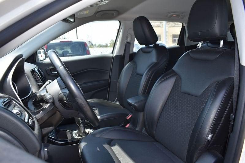 Jeep Compass 1.6 MJet 120cv Night Eagle