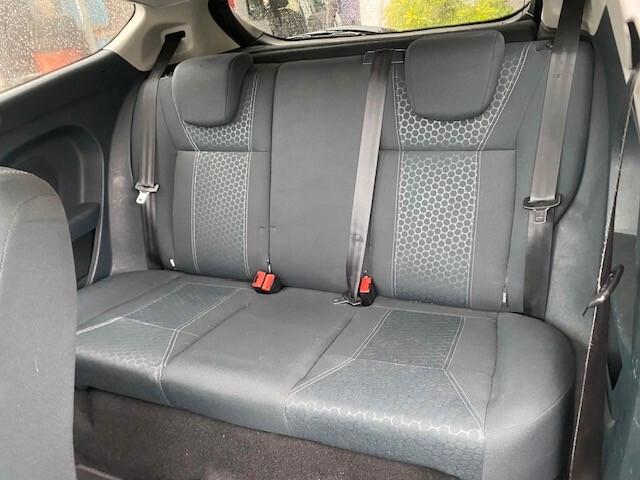 Ford Fiesta 1.4 3 porte Bz.- GPL Titanium