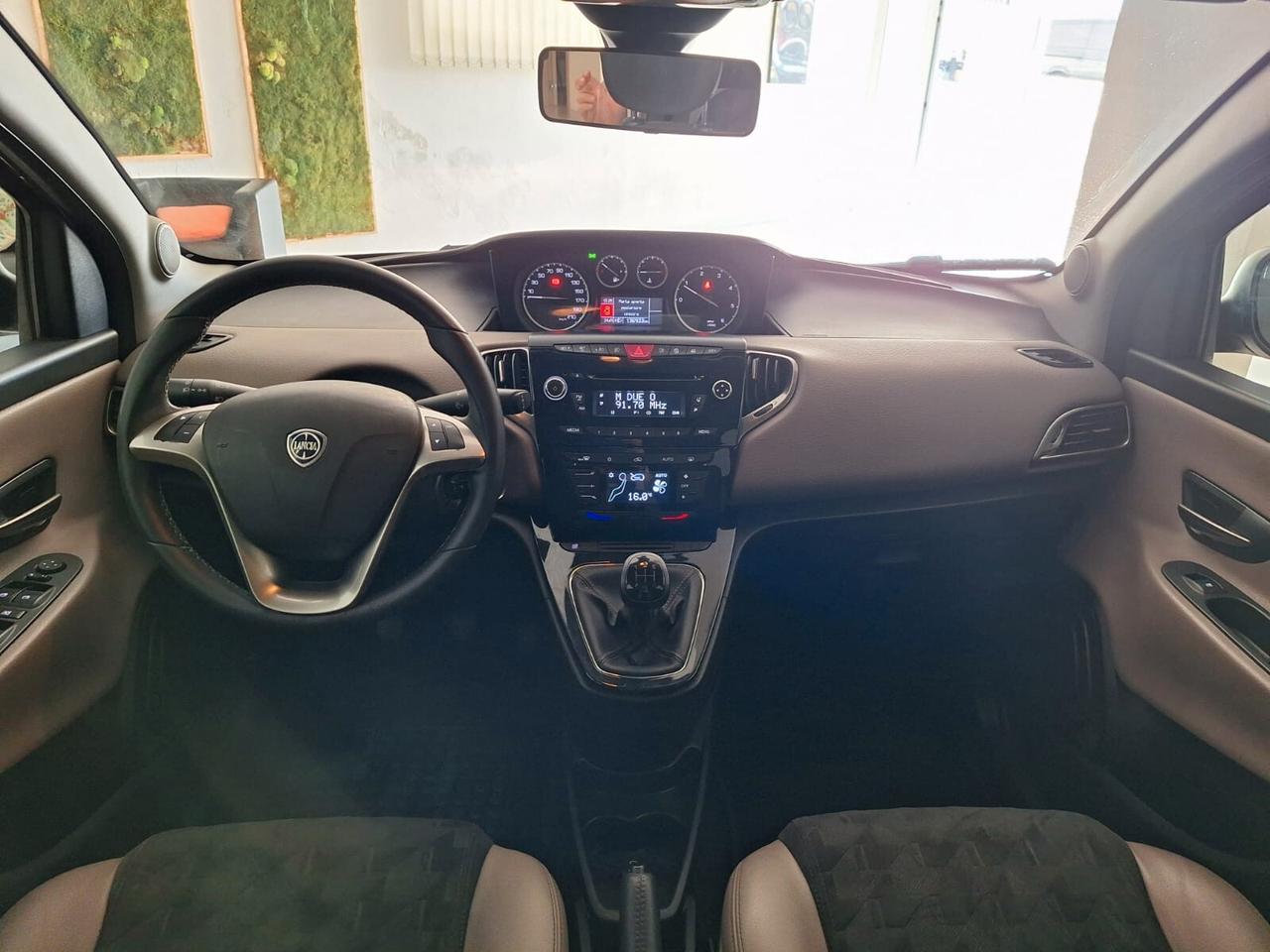 Lancia Ypsilon 1.3 MJT 16V 95 CV 5 porte S&S Elle