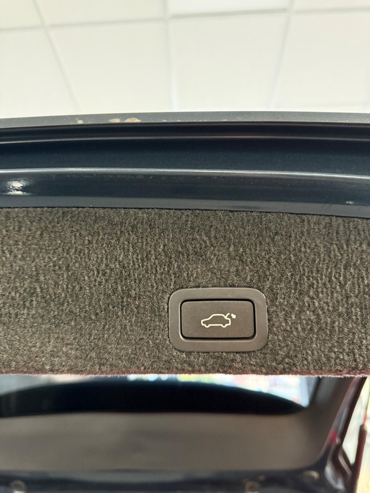 Volvo XC 60 2.4 D5 Summum