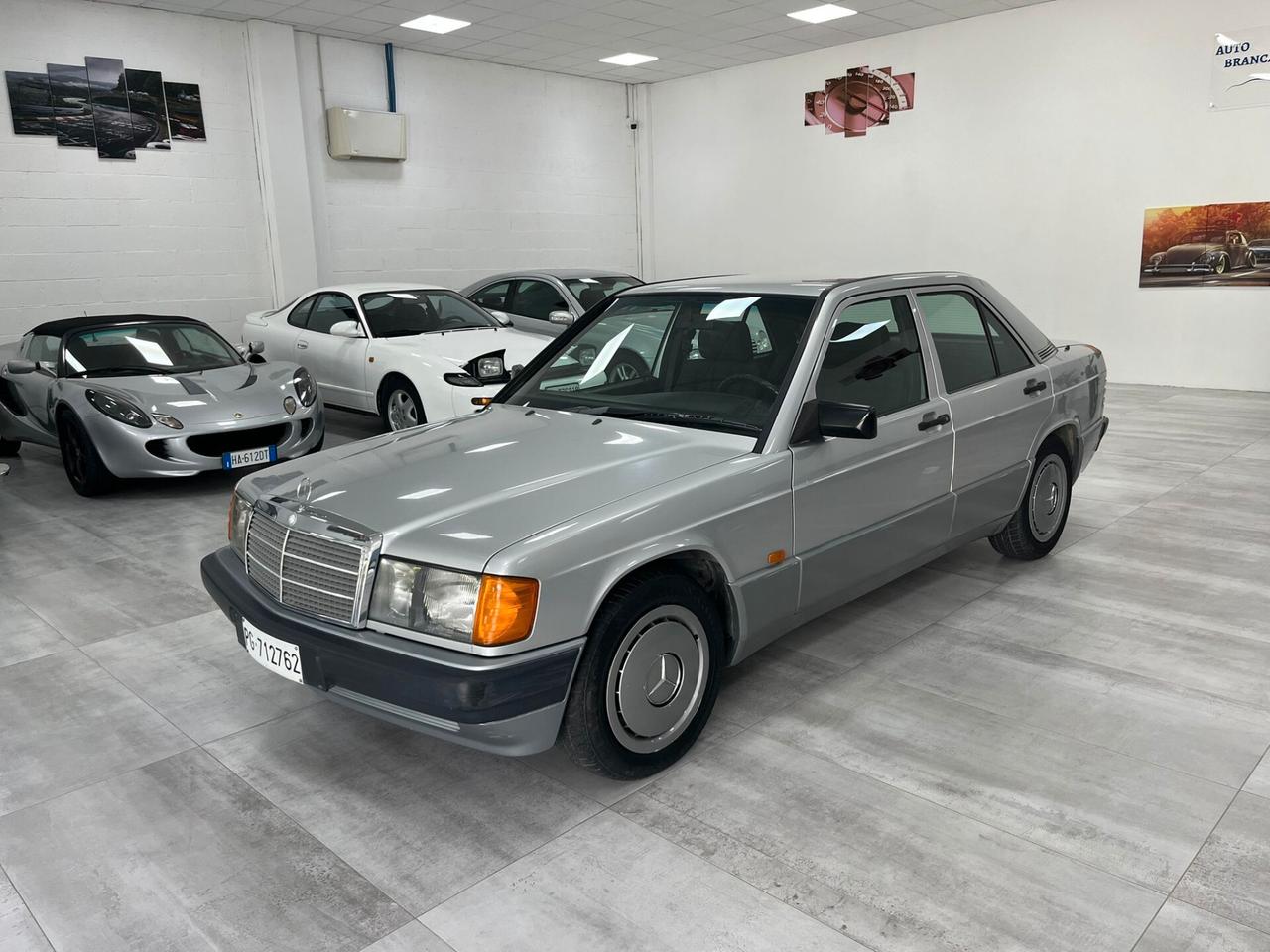 Mercedes-Benz 190 1.8 E 109cv