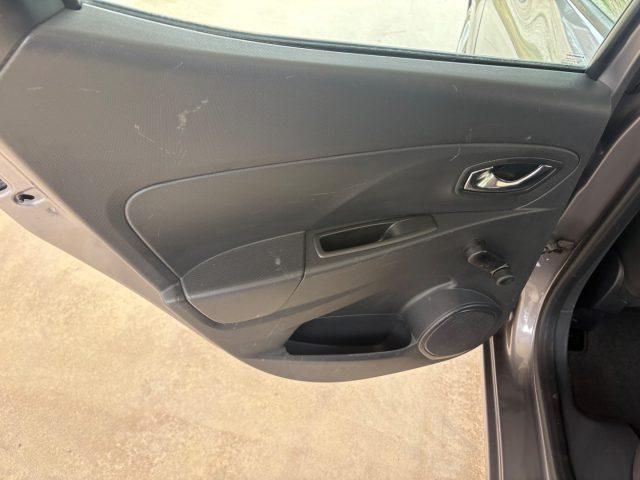 RENAULT Clio 1.2 75CV Wave OK NEOPATENTATI NAVIGATORE