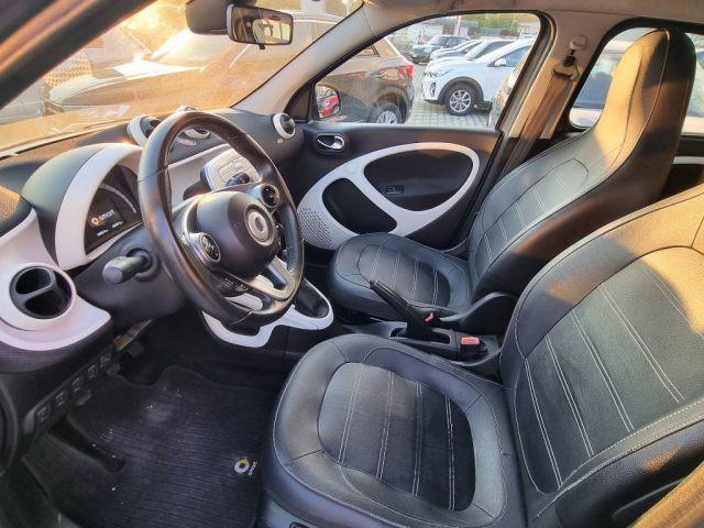 SMART ForFour 70 1.0 Prime