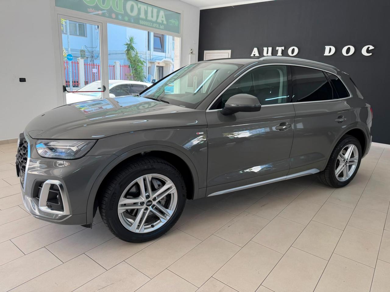 Audi Q5 40 TDI 204 CV quattro S tronic line