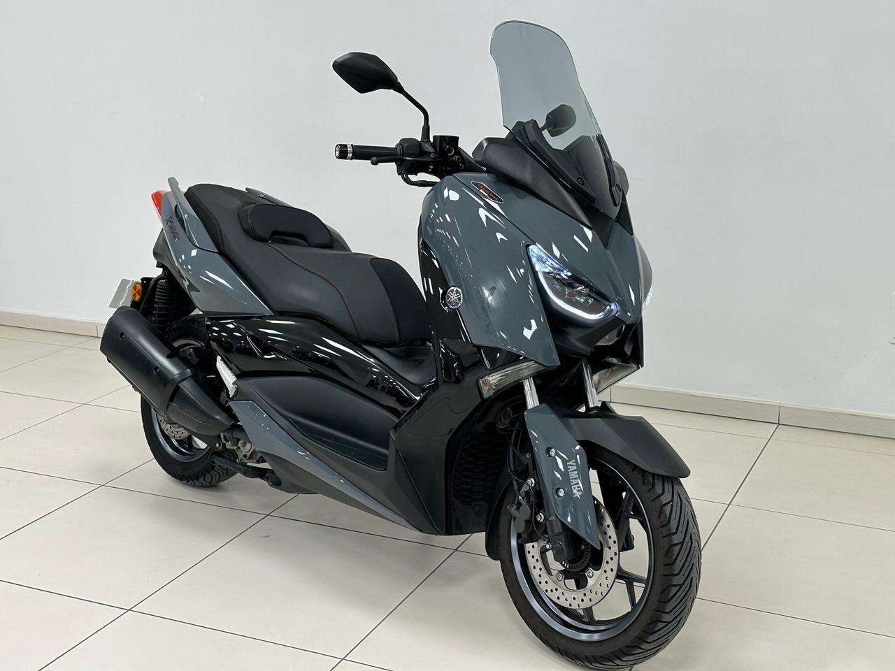 Yamaha X-Max 300 TECH MAX - 2022