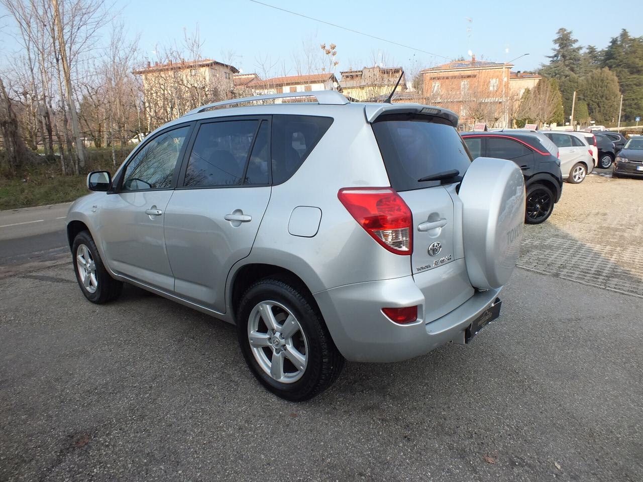 TOYOTA RAV 4 RAV4 2.2 D-4D 136 CV UNIPROPRIETARIO