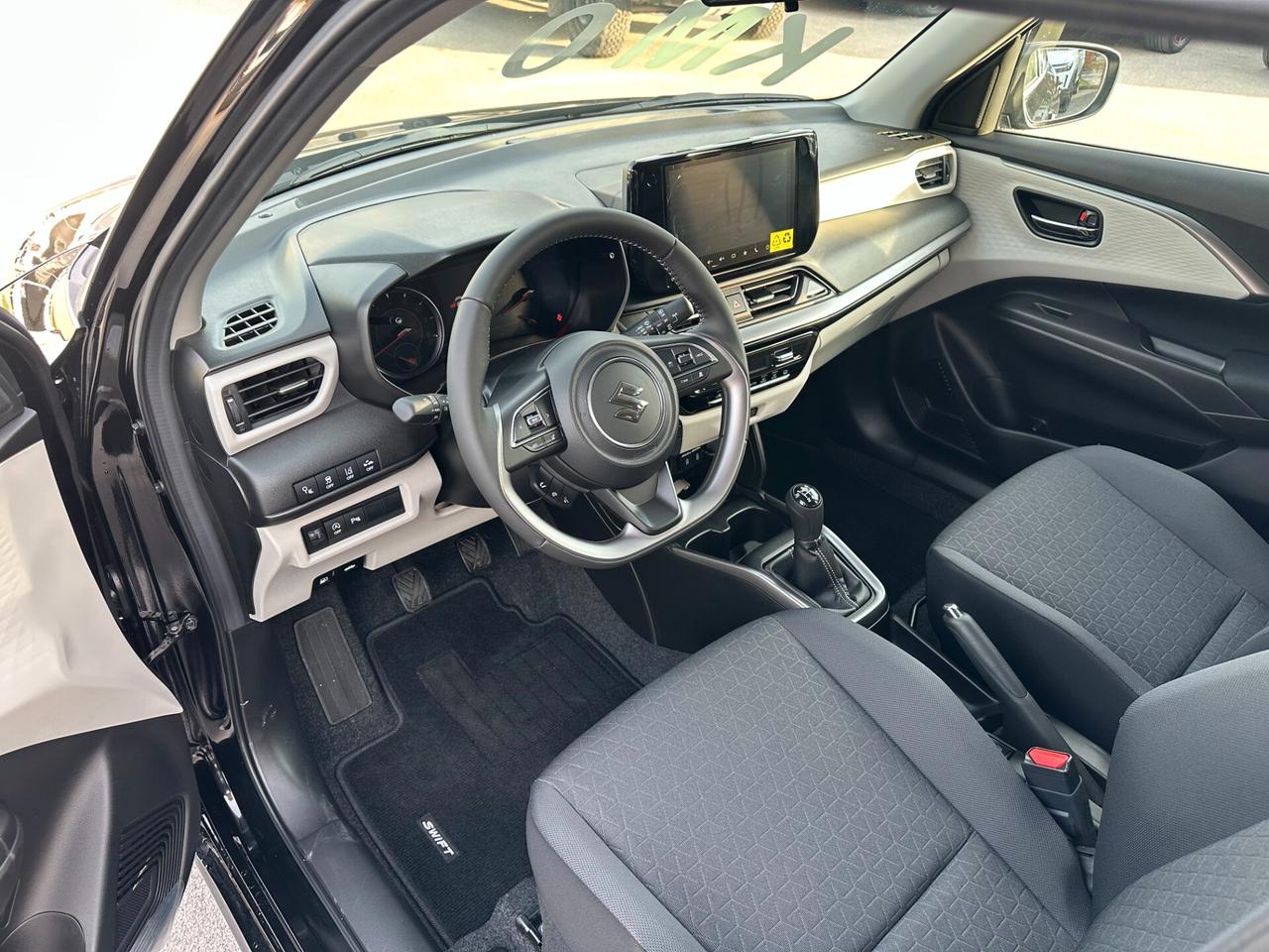 Suzuki Swift 1.2 Hybrid 4WD AllGrip Top