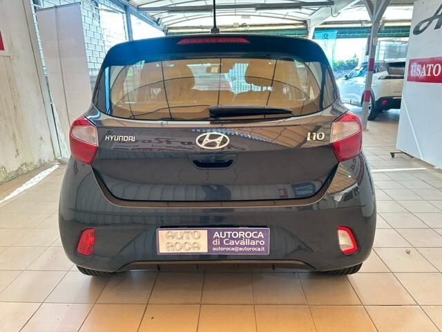 Hyundai i10 1.0 MPI AT Tech