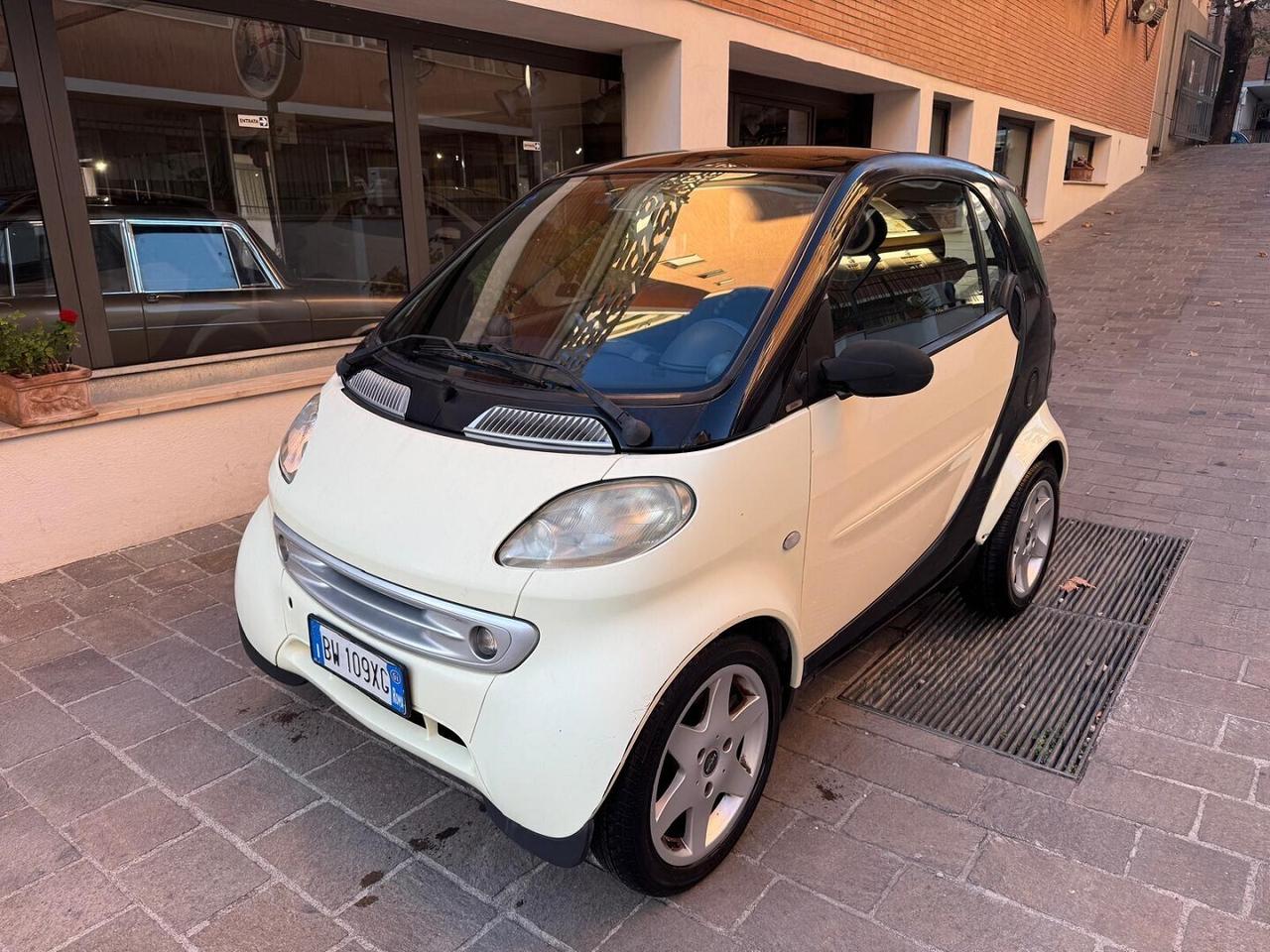 SMART Fortwo 800 coupe Passion CDI