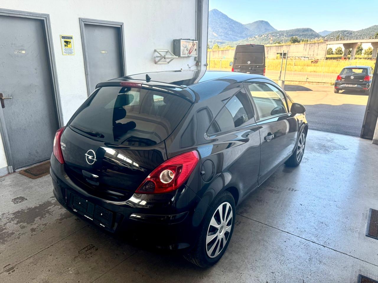 Opel Corsa 1.2 OK Neopatentati.