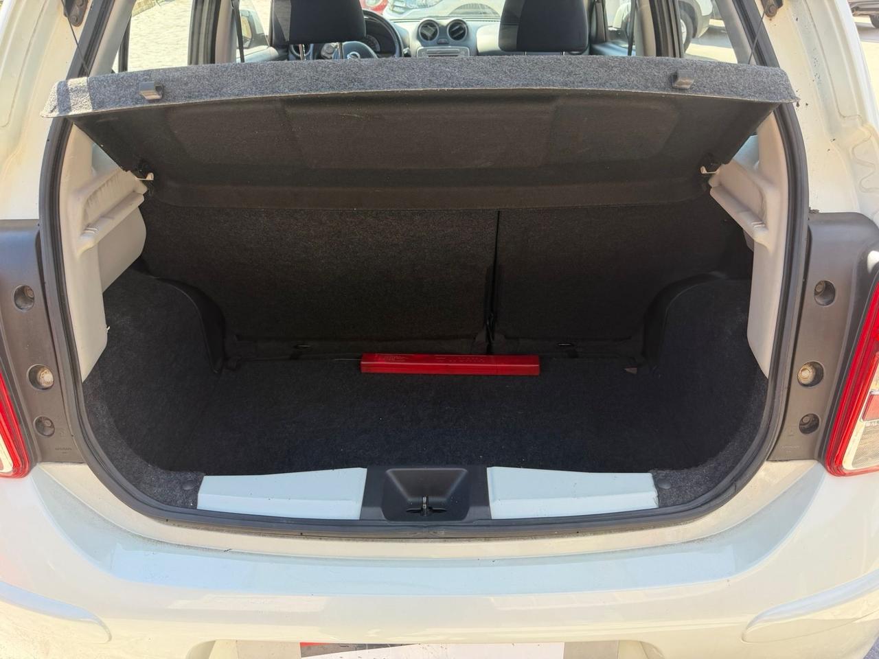 Nissan Micra 1.2 12V 5 porte Tekna neopatentati