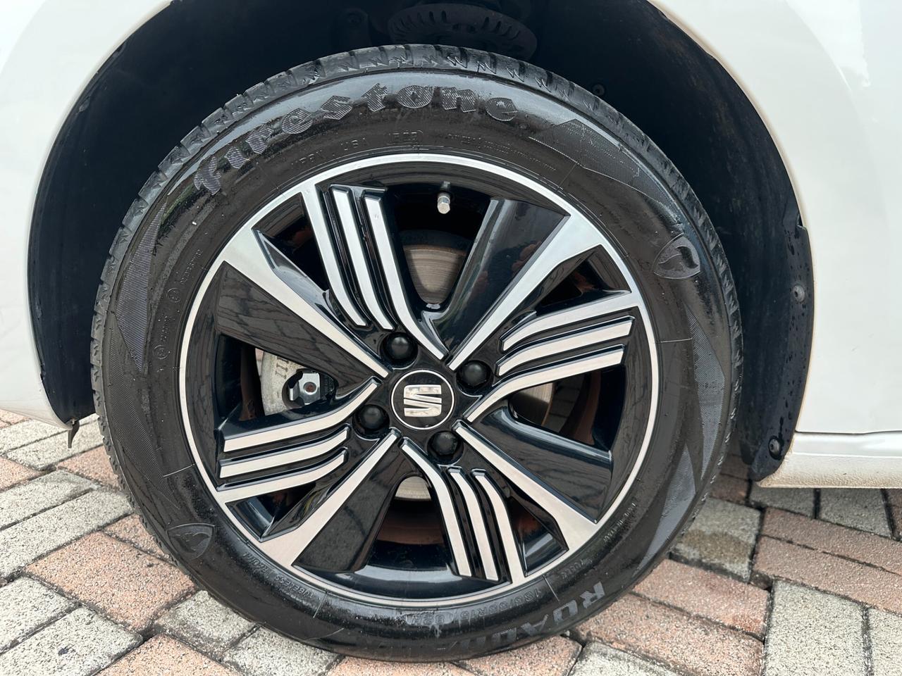 Seat Mii 1.0 68 CV 5 porte by Cosmopolitan Ecofuel